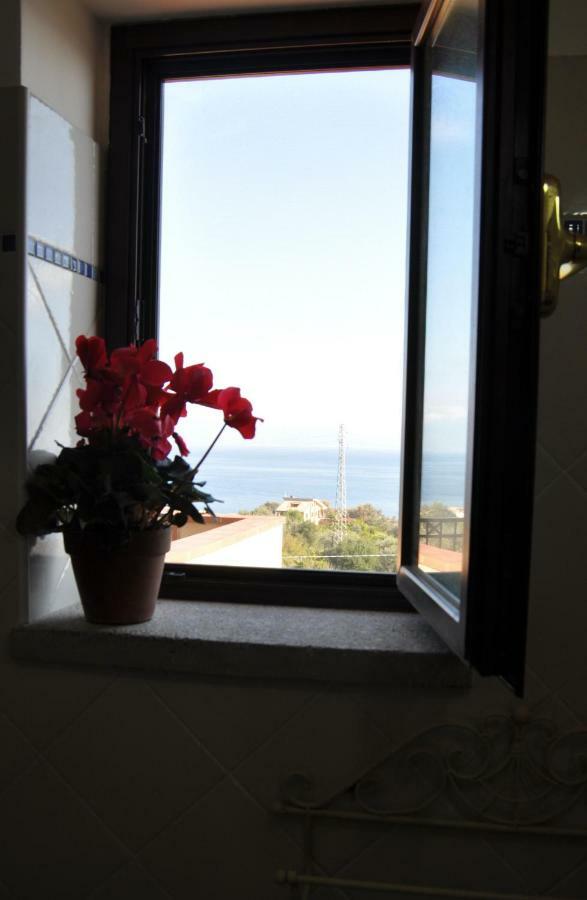 Villa Gemma di Mare Santa Teresa Di Riva Esterno foto