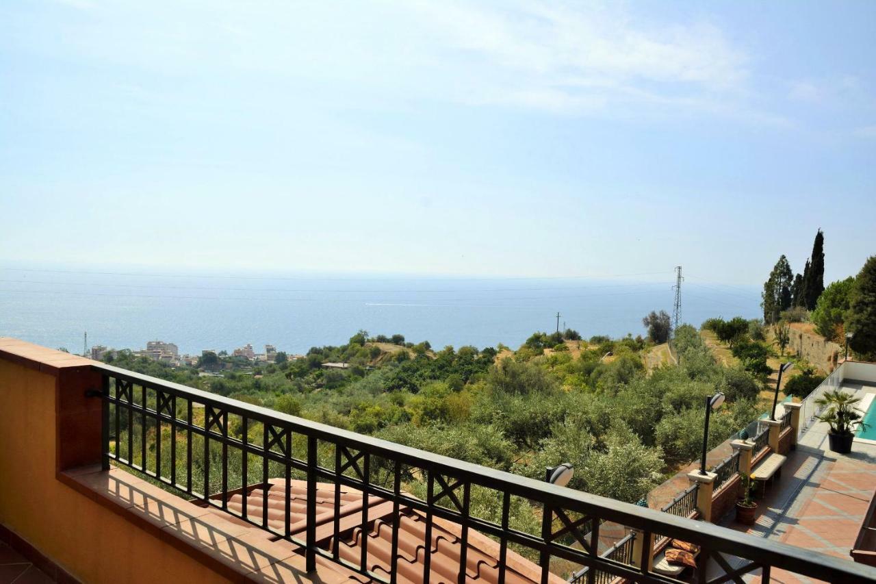 Villa Gemma di Mare Santa Teresa Di Riva Esterno foto