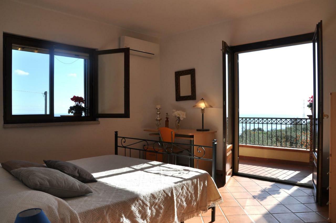 Villa Gemma di Mare Santa Teresa Di Riva Esterno foto
