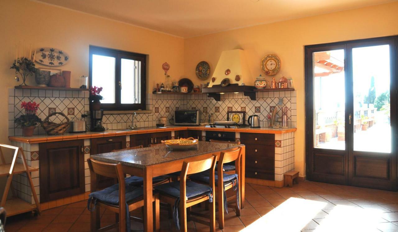 Villa Gemma di Mare Santa Teresa Di Riva Esterno foto